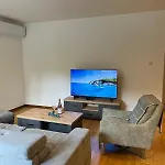 Blue Lagoon Apartment Przno